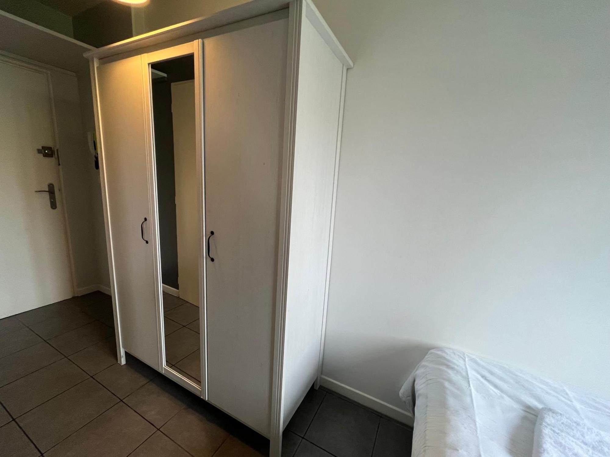 La Paille Metz Luxembourg Parking Un-Sejour-A-Part Lejlighed Eksteriør billede